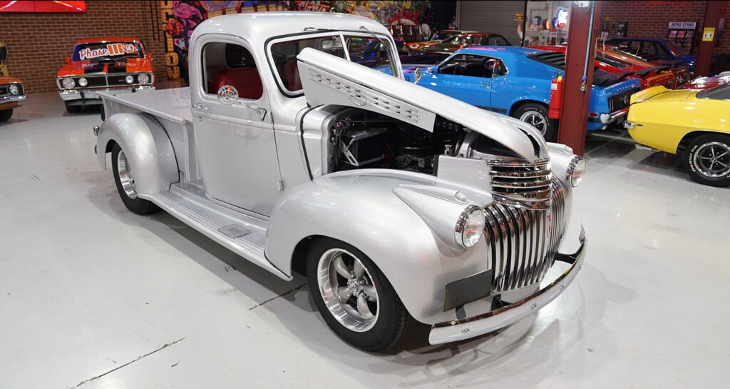 1942	Chevrolet	3100