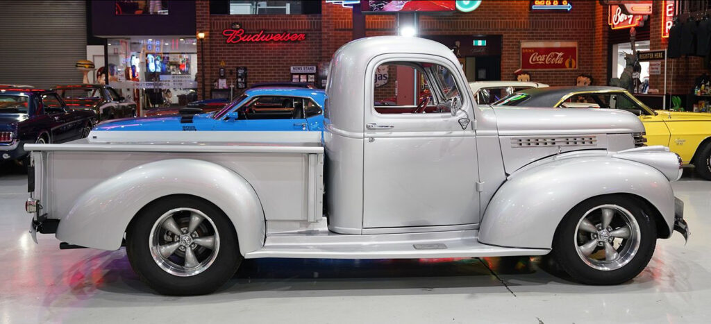 1942	Chevrolet	3100