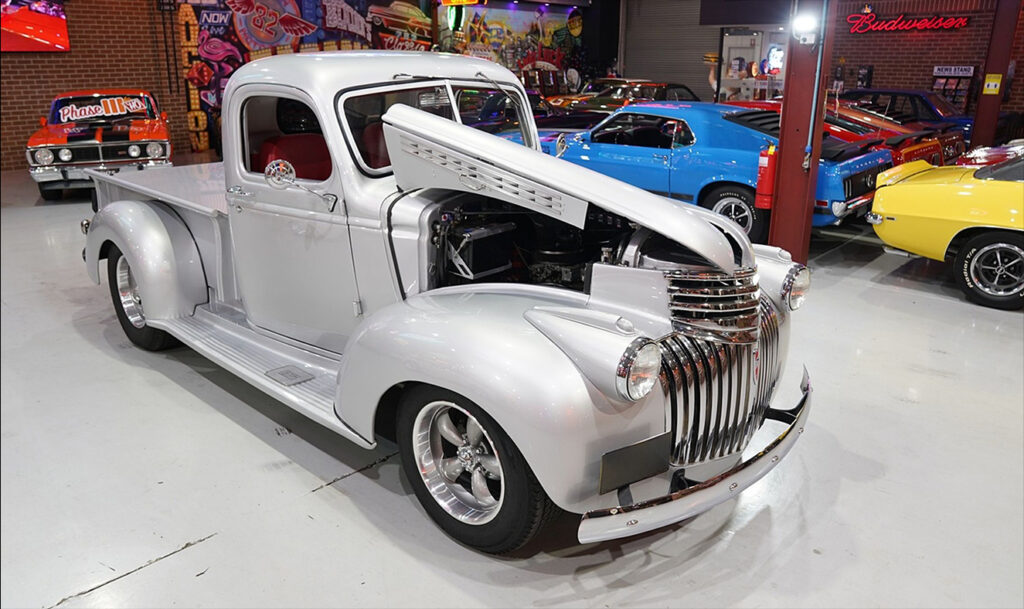 1942	Chevrolet	3100